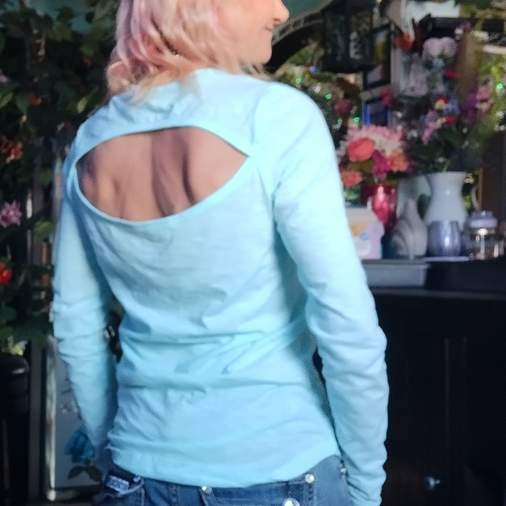 PINK Cut-out Long Sleeve Top
